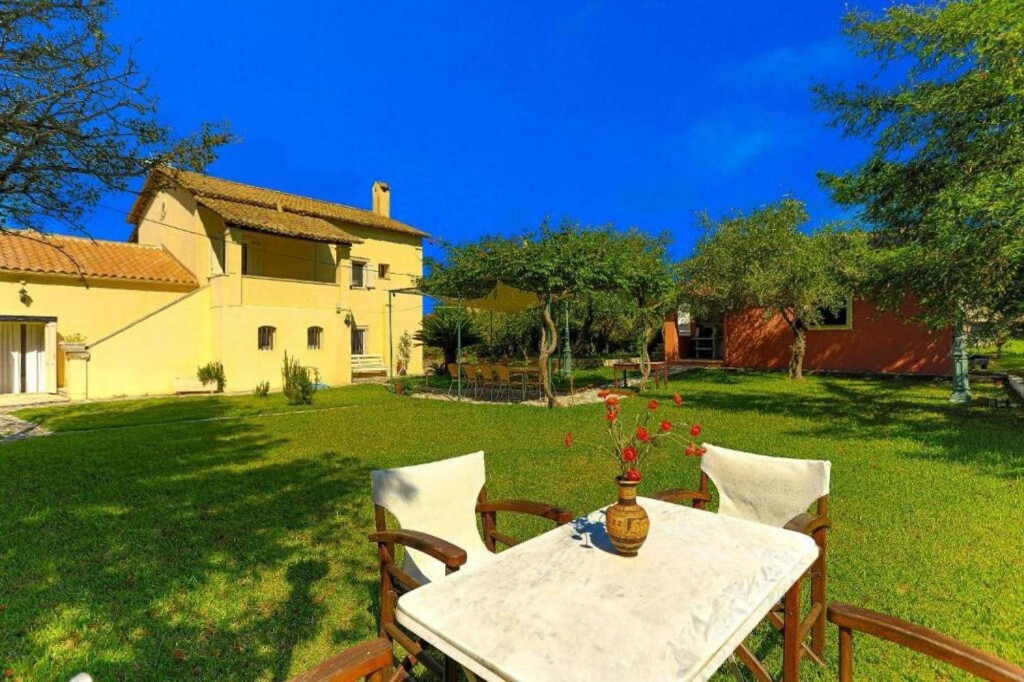 Secret Garden House - Private Garden With Pool Villa Acharavi  Exteriör bild
